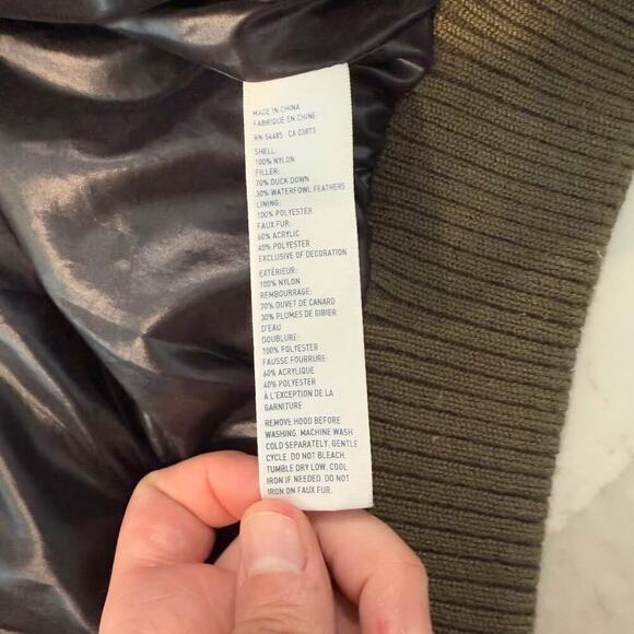 American Eagle Down Puffer Vest Faux Fur Removable Zipper Hood Women's Medium - Picture 6 of 9